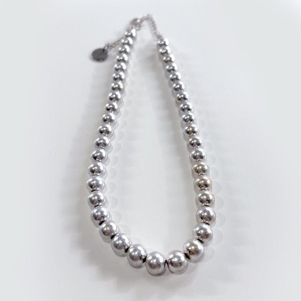 Elegant Pearl Choker